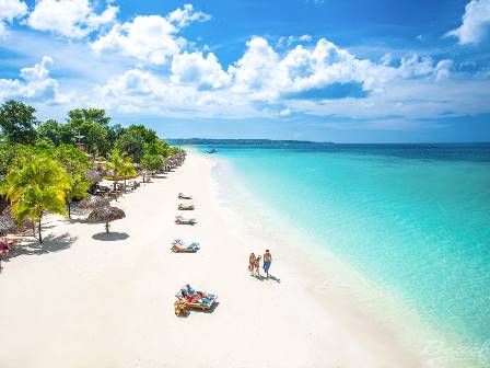 Sandy beach at Beaches Negril Resort in Jamaica