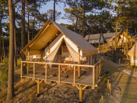 Campsite Ohai Nazaré Outdoor Resort safari tents
