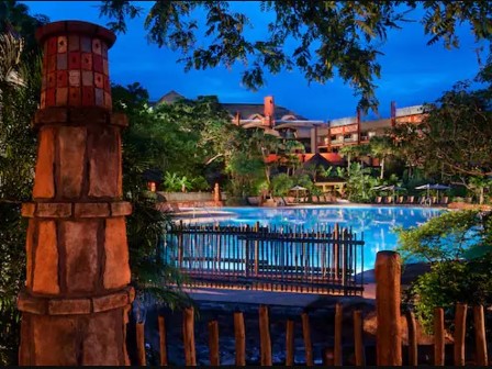 Disney's Animal Kingdom Lodge swimming pool