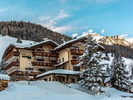Neilson Chalet Hotel Dolomites Inn (Penia di Canazei) in Val di Fassa in Italy 