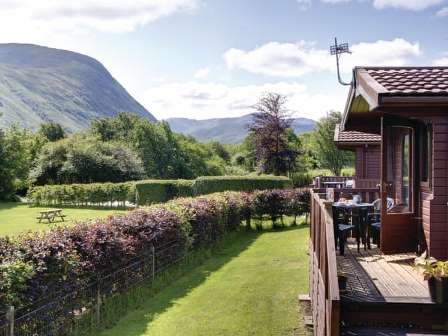 Mountain view at Lochy Holiday Park