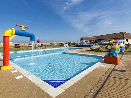 Outdoor swimming pool at Seaview Holiday Park in Whitstable