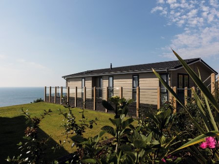 Signature Lodge with Sea View
